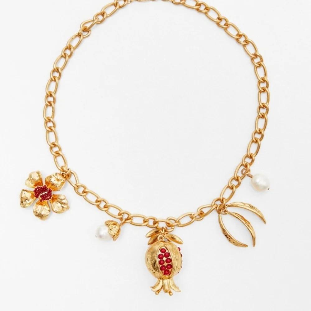 Zara necklace - Picture 2 of 5